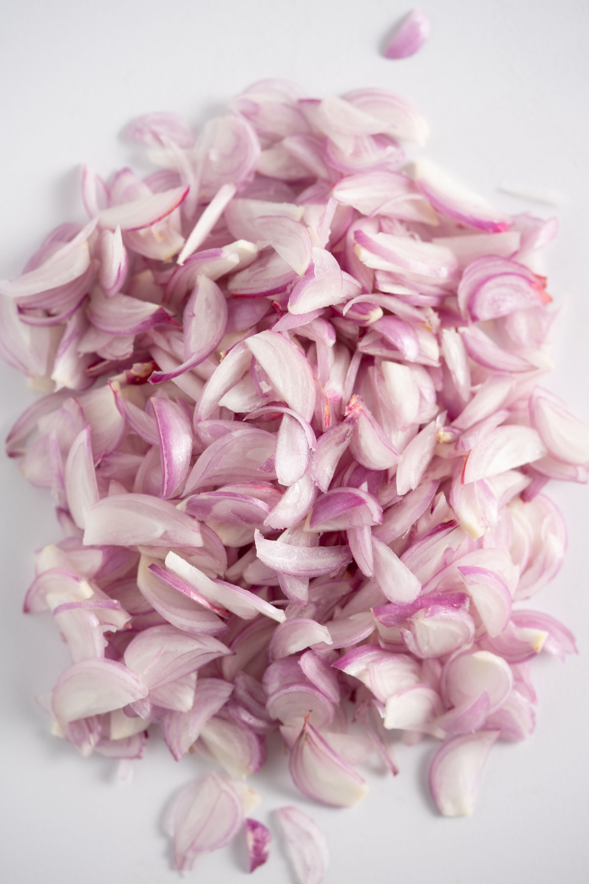 freshly sliced shallots
